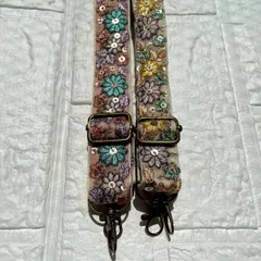 インド刺繍リボン　ショルダーストラップ　ショルダーベルト　スマホストラップ　ハンドメイド　＊No.32