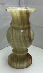 大幅値下げ　赤坂大理石　壺、花瓶 高麗大理石壺 KOREA IL SHIN STONE 1982 花瓶 - メルカリ