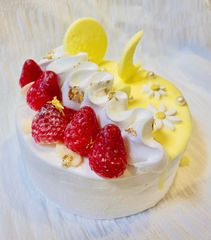 【食品サンプル】イチゴのクリームケーキ