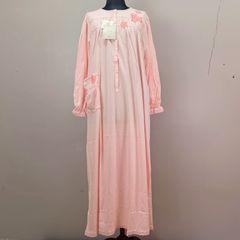 【タグ付き未使用】訳あり シャルレ CHARLE ナイティ ワンピース パジャマ ルームウェア 花 レース ワッペン ピンク フリル M 長袖 日本製