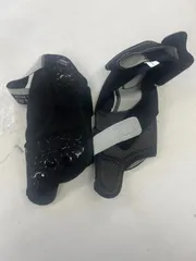 バーネススタイルシューズ Mサイズ