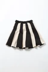 UNICA/プリーツタックスカート 新品子供服110 キッズ 女の子のサムネイル
