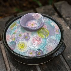 日本製　ゆずりは工房 彩ばら花紋6号土鍋 (直火専用) 手造り 手描き 瀬戸焼 陶器 逸品作 土鍋 母の日 敬老の日 プレゼント 海外へのお土産 ラッピング 無料