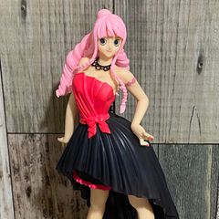 エラー品 超希少 超ワンピーススタイリング ペローナ - メルカリ