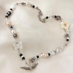 モノクロビーズネックレス🖤🤍　ハンドメイド
