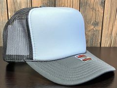 OTTO トラッカーキャップ　ソリッドバイザー　　HIGHクラウン深め　白×グレー　ツートンカラー　39-165