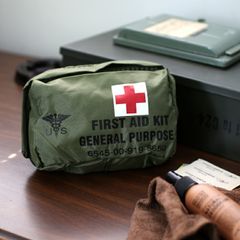 RHINO RESCUE CR-QF002M 米国FDA承認 IFAKキット防災 - メルカリ