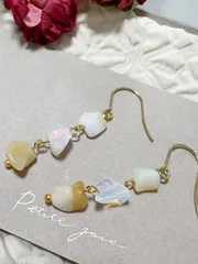 エチオピア産プレシャスオパール　天然石のピアス　サージカルステンレス　K18メッキ