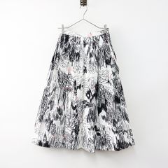 極美品✨PLEATS PLEASE プリーツ　花柄　XLサイズ 極美品 PLEATS PLEASE プリーツプリーズ 地図柄 ロングスカート - メルカリ