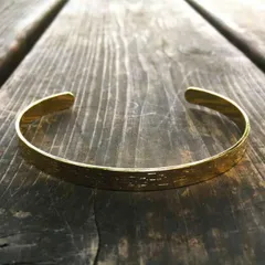 ストラスブルゴ 】18KYGダイヤモンドバングル (11.5g)