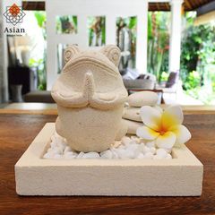 カエルの置物 石 グッズ カエル 蛙 置物 かえる かわいい オブジェ おしゃれ 玄関 風水 アジアン バリ 雑貨 A