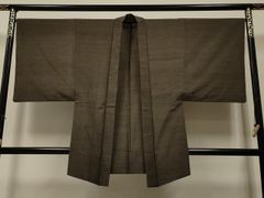 麻・手織・シックな越後上布着物・リメイク用・生地弱り無し - メルカリ