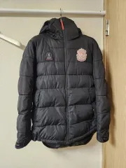 世宗 KYHFC サッカー部 選手用支給用 hummel(ヒュンメル) ダウン M サイズ
