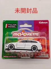 ボルボV90　ホワイト マジョレットミニカーB　イタリアンモデル 　カバヤのサムネイル