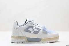 新品のLVルイ・ヴィトン Louis Vuitton Trainer スニーカー ロー カジュアルスポーツカルチャー マッチングしやすいスニーカー02