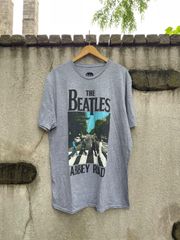 The Beatles　ザビートルズ　ABBEY ROADS　アビーロード　バンドTシャツ　XL