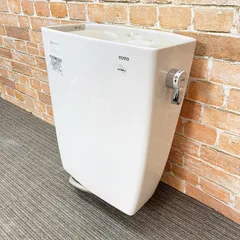 中古　TOTO　トイレ便器　洋式便器+タンク Yahoo!オークション - TOTOトイレ便器(床下排水) 洋式便器と三角