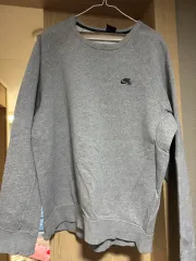 ナイキ SB グレー スウェット Tシャツ