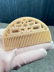 天然猛牙美しい手作り彫刻元宝弥勒 置物 天然猛牙美しい手作り彫刻元宝弥勒 置物