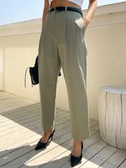 SHEIN  Dazy ★ ハイウェスト　スラックス　パンツ　カーキ色　オシャレ