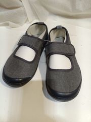 Item thumbnail for item f5d8143a-7449-4fa2-8b83-a7acdc775801