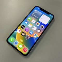 au iPhone X 64GB シルバー