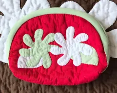 在庫一掃セール!!【正規品】コスメポーチ 　ガーデニア 赤　 ハワイアンキルト ポーチ