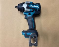 マキタ　充電式インパクトレンチ　TW700D　18V　本体のみ　中古品 インボイス対応領収書OK　平日のみ発送 (b)