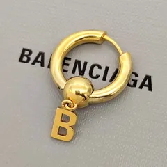 2024年最新】balenciaga ピアス 片耳の人気アイテム - メルカリ