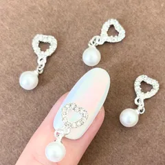 ネイルパーツ　ハートクリスタル　スウィングパール　シルバー✨