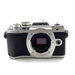 OM-D E-M10 MarkⅢ 美品 Amazon.co.jp: OLYMPUS ミラーレス一眼カメラ OM-D E-M10