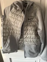 Nike(ナイキ） ランニングジャケット