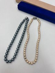 N 値下げ中【中古】152 パールネックレス 2点セット 黒真珠 ブラック ホワイト 本真珠 パール 冠婚葬祭 高級感 おしゃれ
