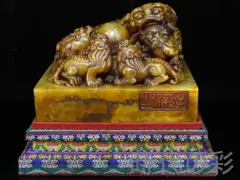 极品田黄石の印章｜仏手柑型の印鑑｜細密彫｜福寿双全 多子多福｜石仙作款｜台座付き Amazon.co.jp: 中国古美術·極品寿山石·重い印天然石田黄石彫り