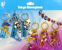 【中古】キーホルダー・マスコット(キャラクター) キーチェーンセット(6個組) 「ディズニー夏祭り2015」 東京ディズニーランド限定