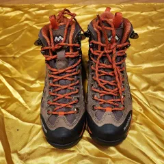 モンベル　mont bell キッズ　トレッキングシューズ　登山靴　20.0 2025年最新】mont-bell登山靴 20の人気アイテム - メルカリ