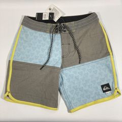 【新品】Quiksilver サーフパンツ 水着 28×18 海 プール対応【M1】