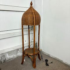 【福岡】KAZAMA カザマ デコレーションライト 高さ1180mm フロアスタンドライト ドーム 籐家具 1灯 照明 アジア オシャレ【KK1117-5】