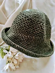 クラッシャーハット　クロシェハット　昭和レトロ　ニット帽　レトロハット　手編みハット　バケットハット　ハンドメイド