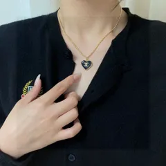 【今日特価】CHANEL 最新モデル ブラックハート ダブルサイド ネックレス