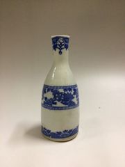 青い模様の耳付き徳利 丸紋 染付 酒器 アンティーク - メルカリ
