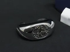 ■新品■未使用■ SWAROVSKI スワロフスキー ラインストーン ブレスレット バングル アクセサリー 表記サイズ M シルバー系 BM5916