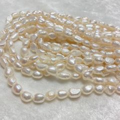 どれみ様専用淡水バロックパール2本
