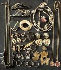 2025年最新】イミテーションアクセサリーまとめ売りの人気