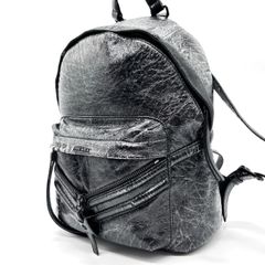 美品✨　DIESEL　リュック　黒　レザー　V字ジッパー　金具ロゴ DIESEL◇リュック/MR V ZIPPER/BLK/総柄