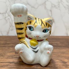 九谷焼 八幡窯 招き猫 陶器製 小判 葡萄 豊穣 金運 商売繁盛 子孫繁栄