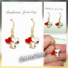スヌーピー♡ピアス（イヤリング他無料変更可能）