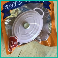 ルクルーゼ　キッチンマグネット 2019 ダイドー DyDo コラボオリジナル［ココット・オーバル ピンクエシャロット］(単品) 新品未使用  ミニフィギュア マグネット  1個