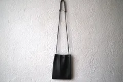 【大人気】アエタ Aeta サコッシュ ショルダーバッグ レザー ブラック Aeta(アエタ) レザーサコッシュミニショルダーバッグ ブラック