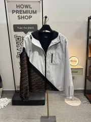 FENDI フェンディ ナイロンジャケット ジャケット 2025年最新】fendi ナイロンジャケットの人気アイテム - メルカリ